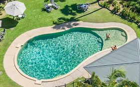 Byron Lakeside Holiday Apartments